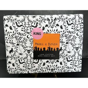 SKULL & BONES Cotton KING SHEET SET Skulls Spiders Bats Cat Ghosts Moons NIB NEW